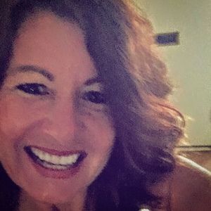 Meet your Posher, Ann